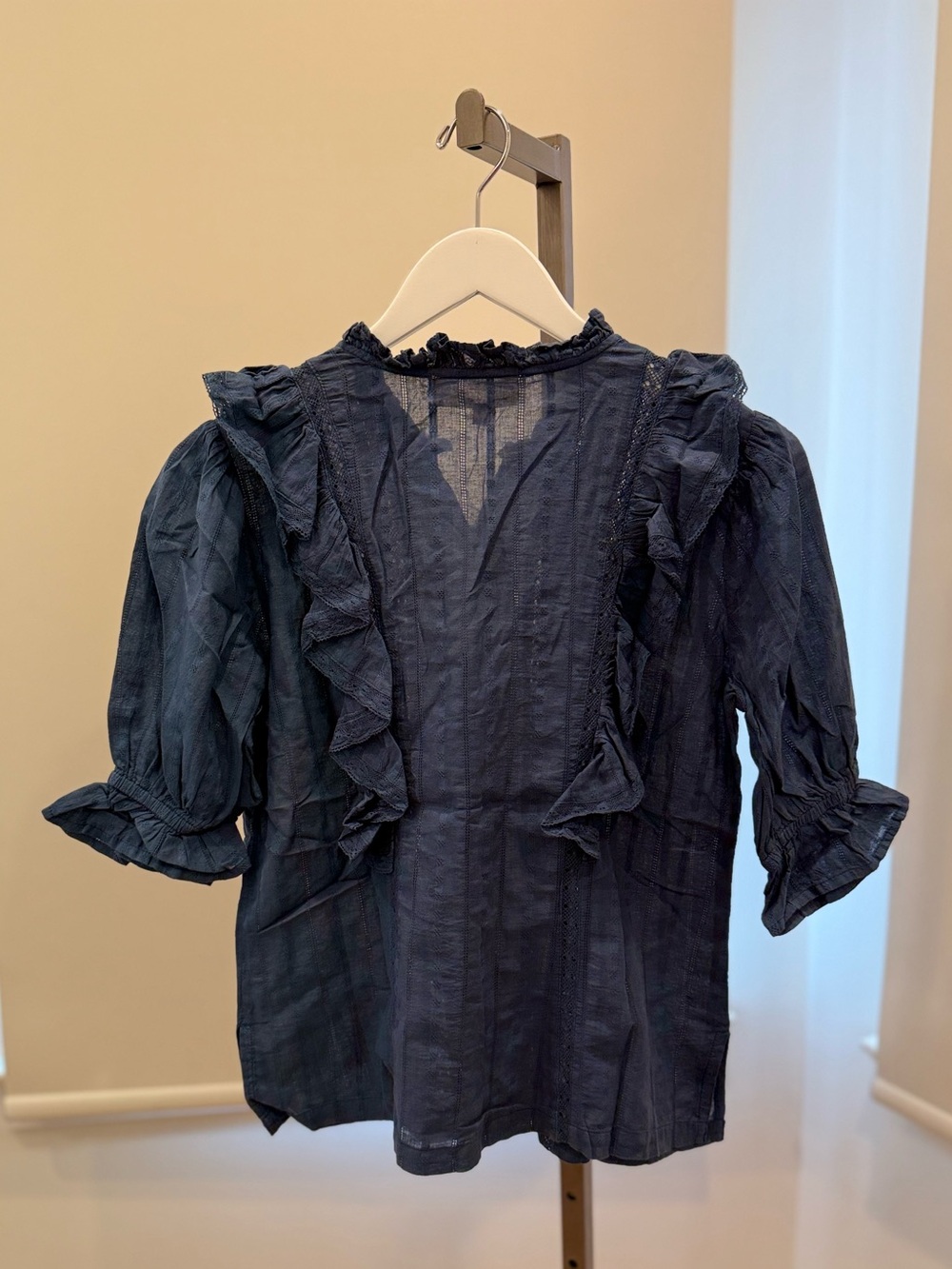 Erica Wilson Jaja Ruffle Top - Picture 5 of 8